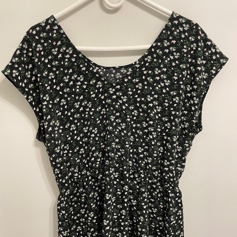 Old Navy floral summer dress
